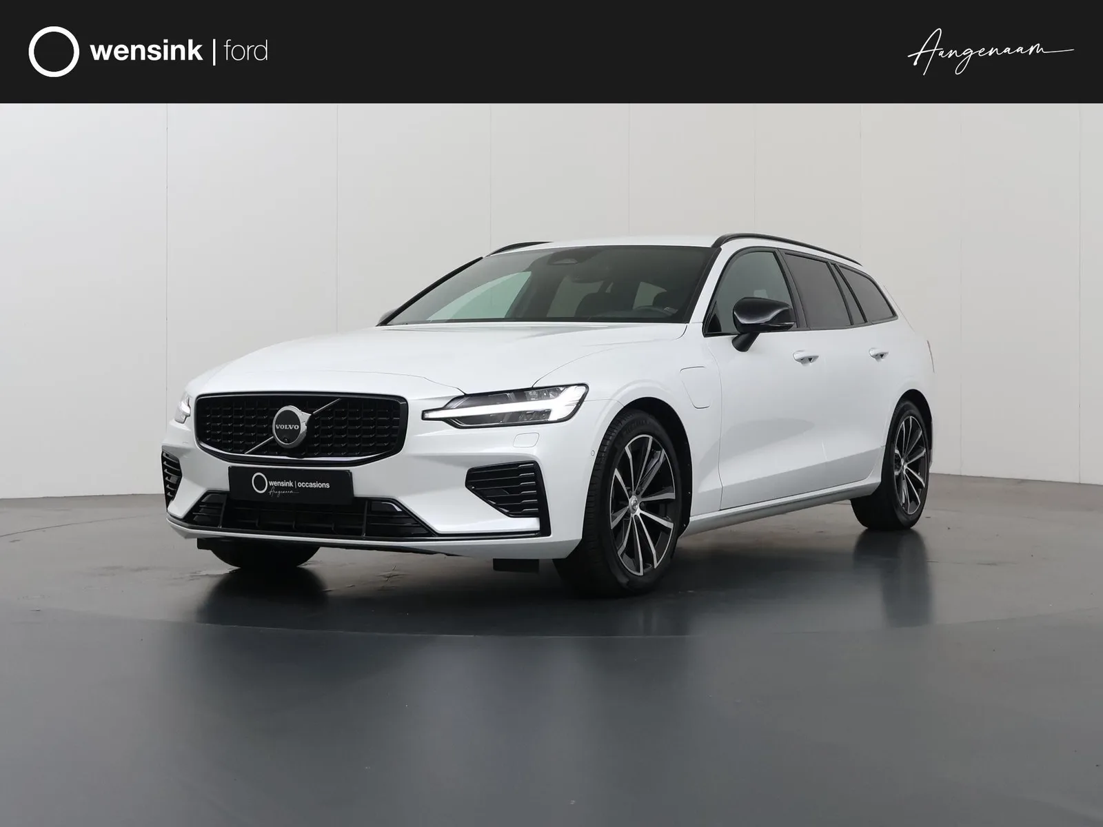 Volvo V60 (2024) — foto 1