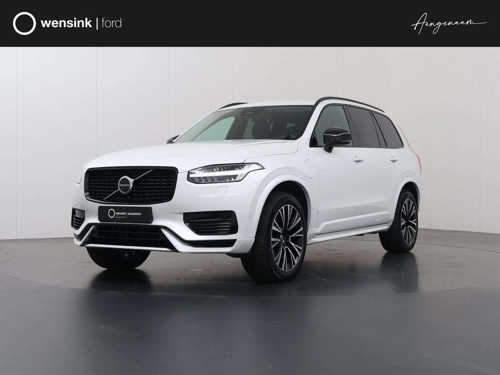 Volvo XC90 (2024) — foto 1