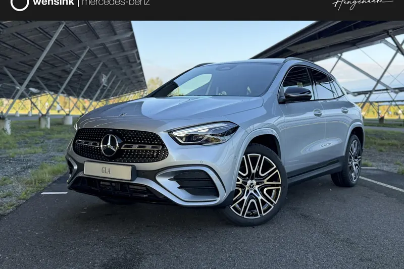 Mercedes-Benz GLA (2026)