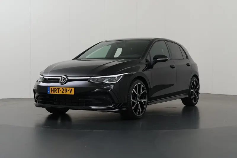 Volkswagen Golf (2024)