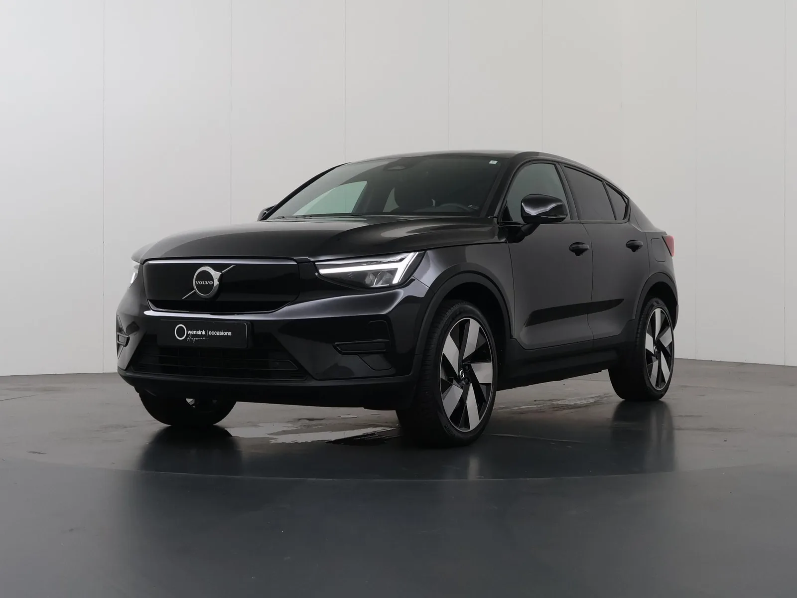 Volvo C40 (2023) — foto 1