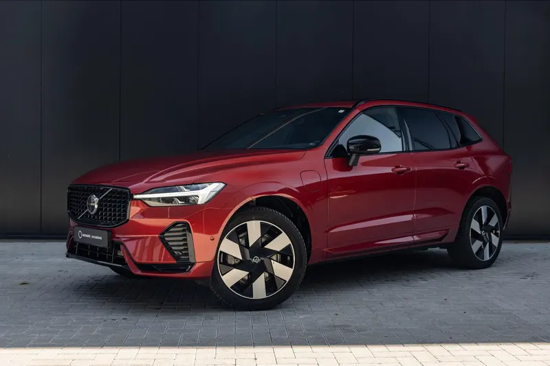 Volvo XC60 (2023)