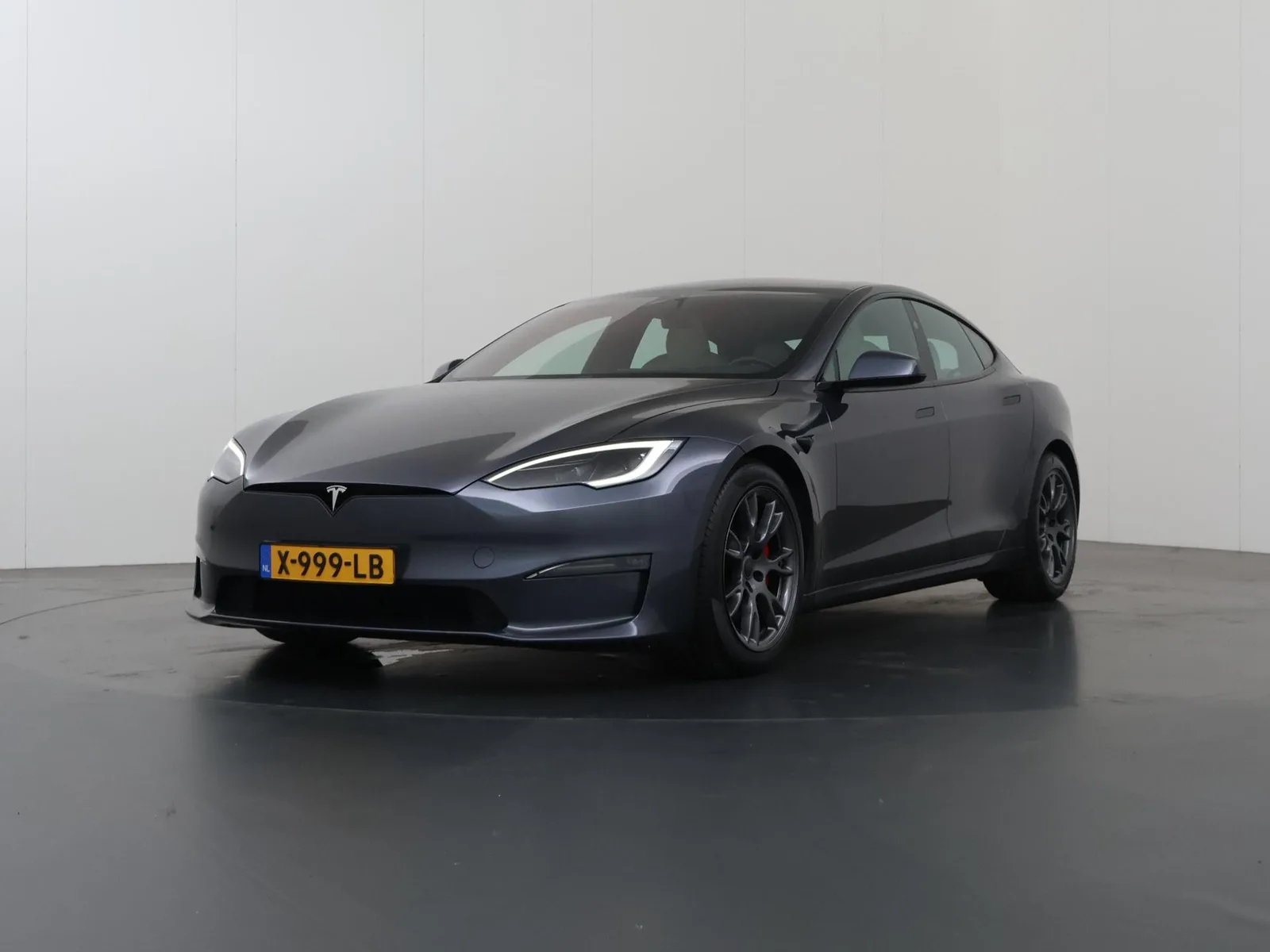 Tesla Model S (2023) — foto 1
