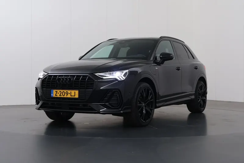 Audi Q3 (2024)