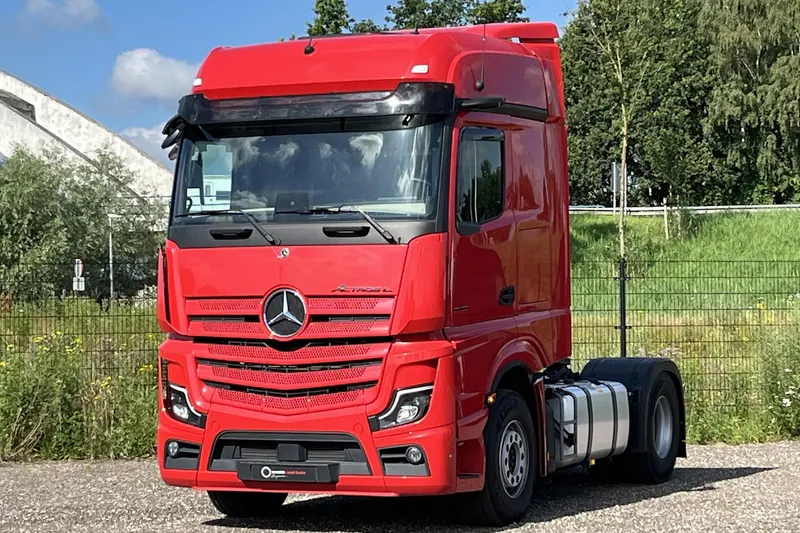 Mercedes-Benz Actros (2023)