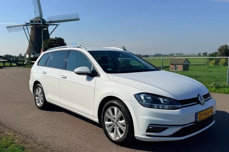 Volkswagen Golf (2019)