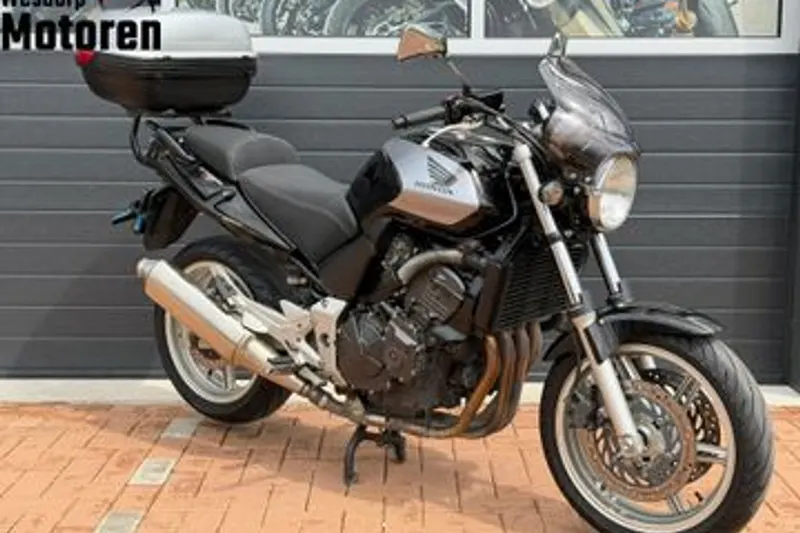 Honda CBF 600N (2006)