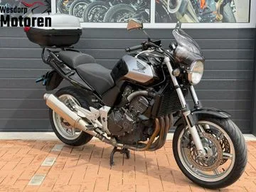 Honda CBF 600N (2006) — foto 1