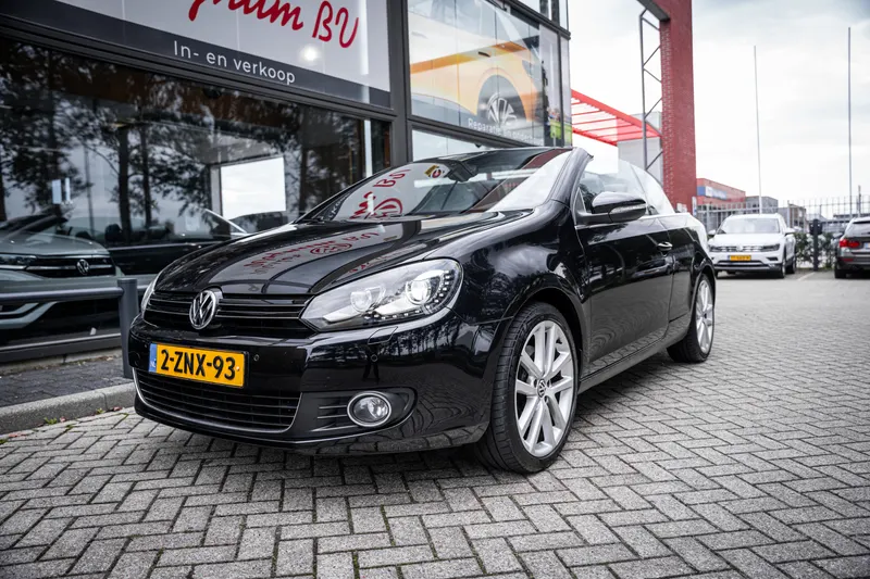 Volkswagen Golf (2012)