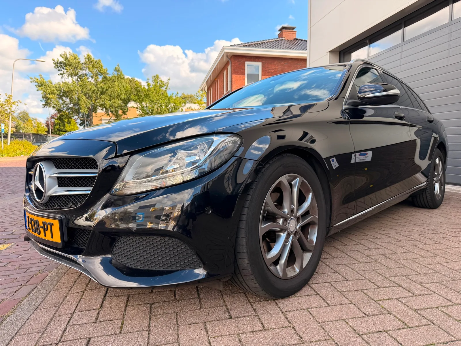 Mercedes-Benz C-Klasse (2015) — foto 1