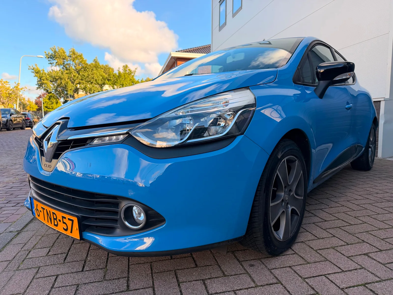 Renault Clio (2014) — foto 1
