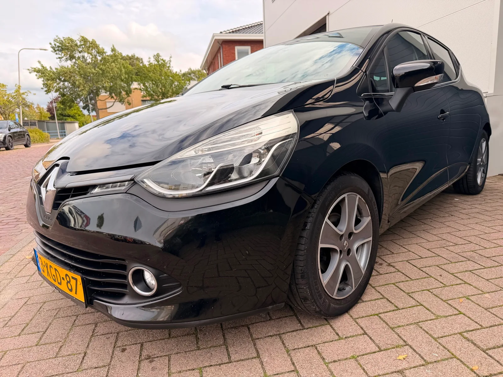 Renault Clio (2014) — foto 1