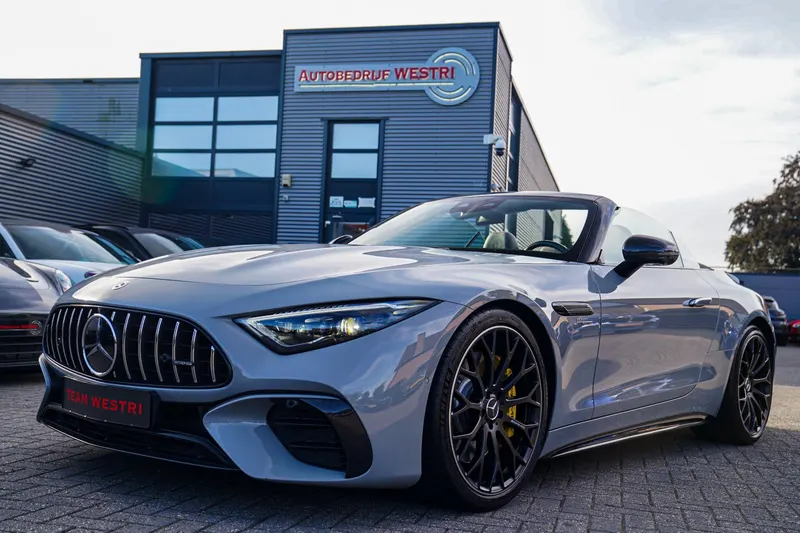 Mercedes-Benz Benz (2023)