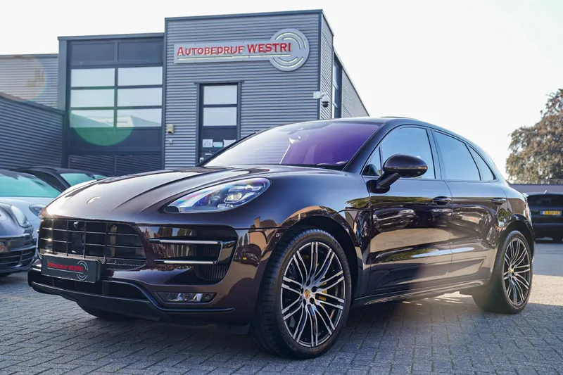 Porsche Macan (2017)