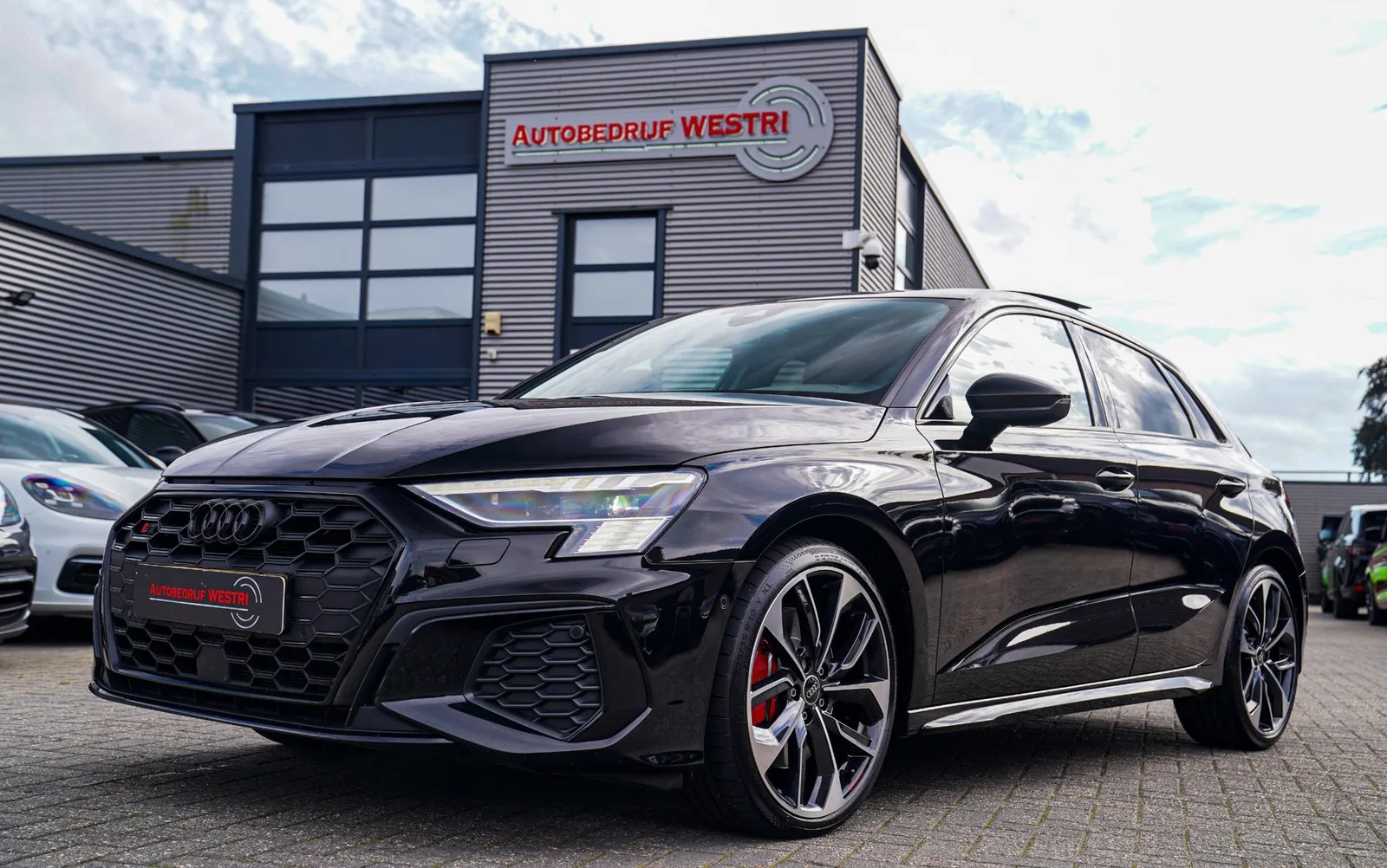Audi S3 (2023) — foto 1