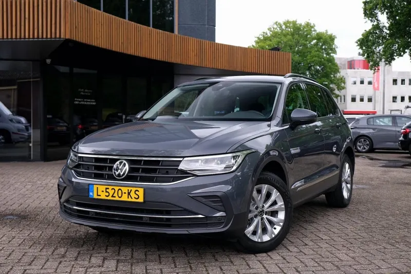 Volkswagen Tiguan (2021)