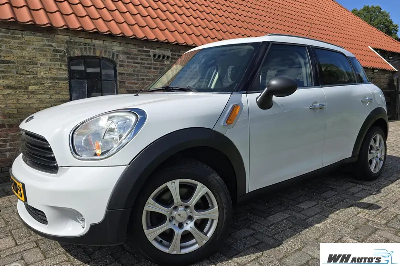 MINI Countryman (2012)
