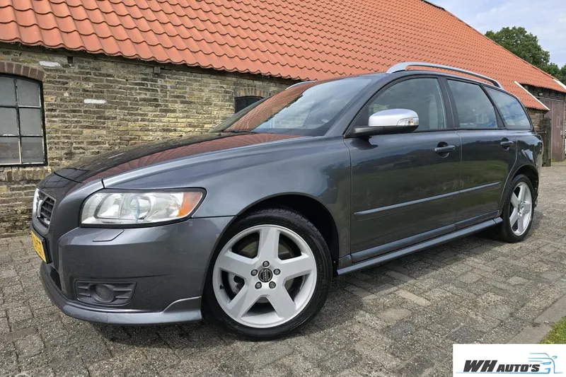 Volvo V50 (2008)