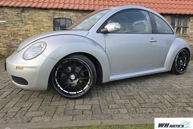 Volkswagen New Beetle (2006)