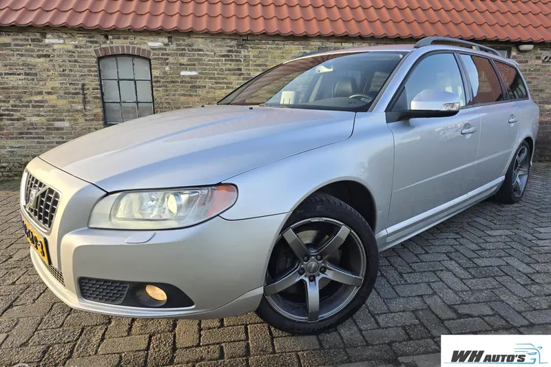 Volvo V70 (2008)