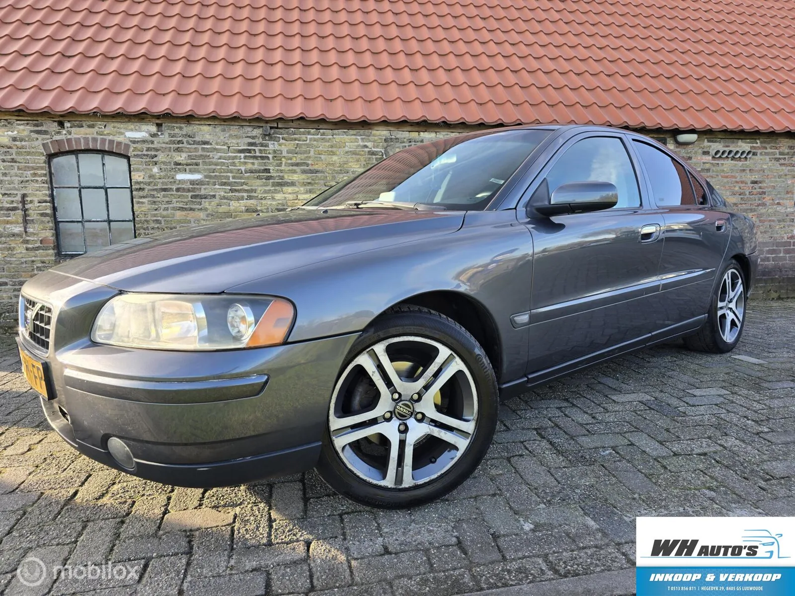 Volvo S60 (2005) — foto 1