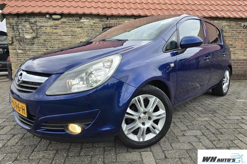 Opel Corsa (2008)