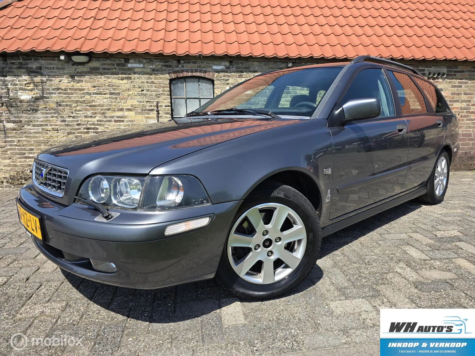 Volvo V40 (2004) — foto 1