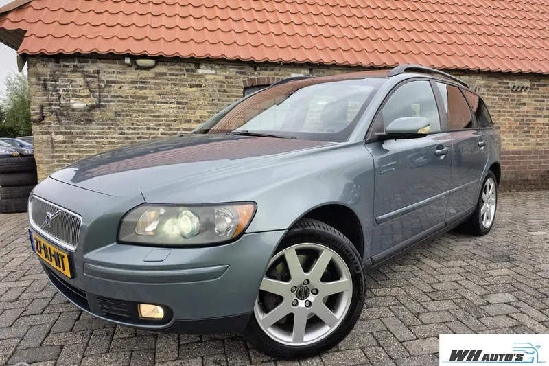 Volvo V50 (2005)