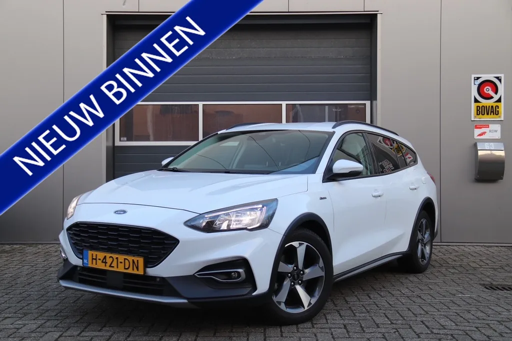 Ford Focus (2020) — foto 1