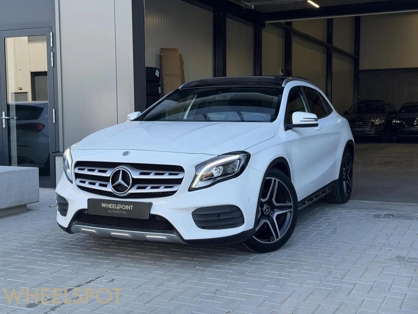 Mercedes-Benz GLA-Klasse (2018) — foto 1