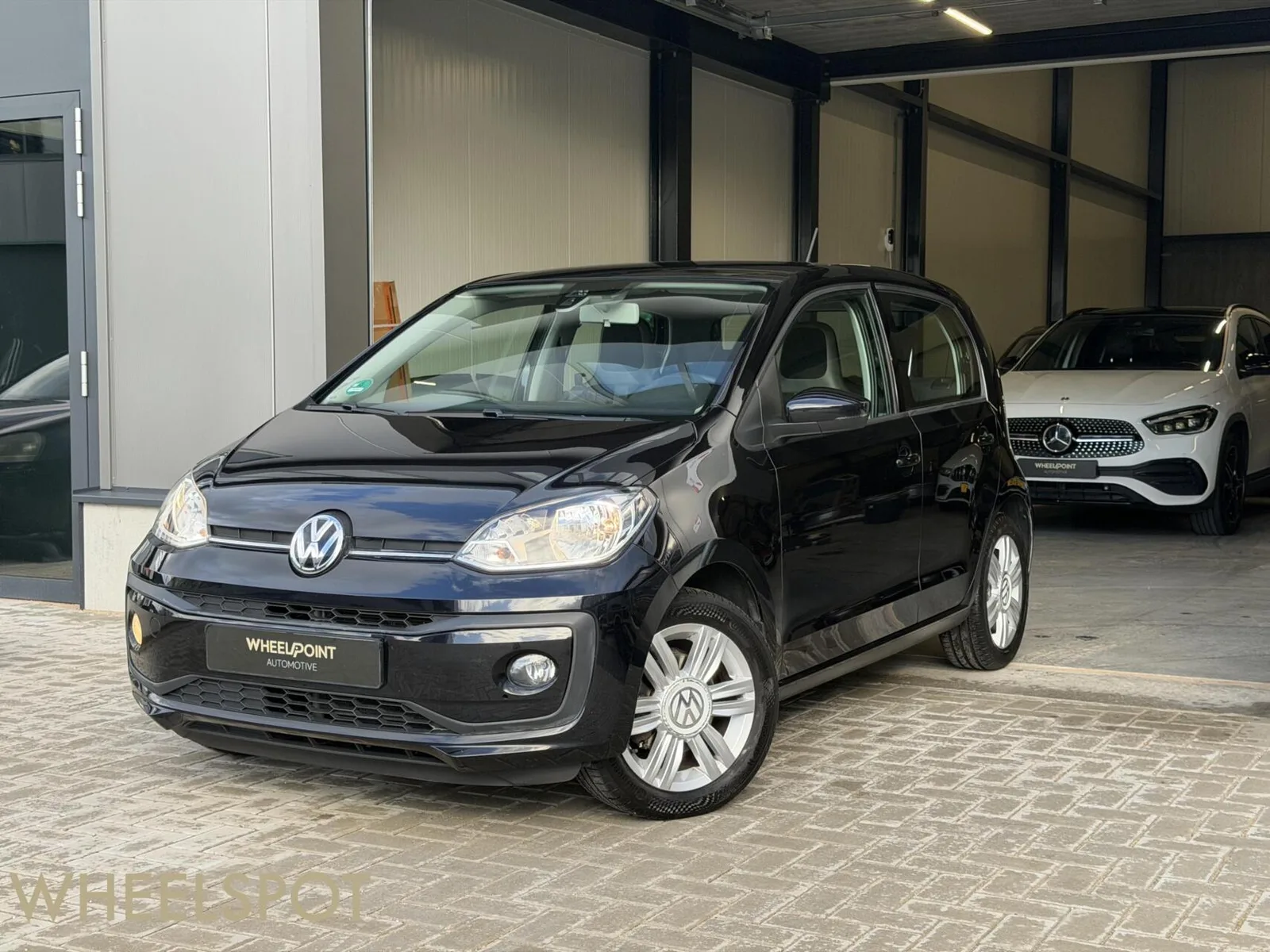 Volkswagen Up! (2018) — foto 1