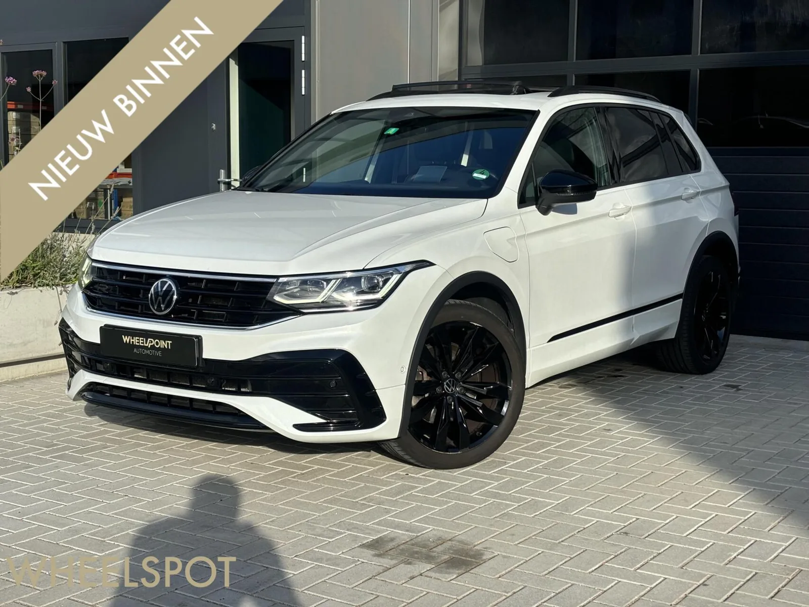 Volkswagen Tiguan (2021) — foto 1