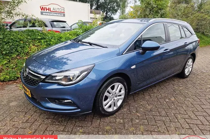 Opel Astra (2017)