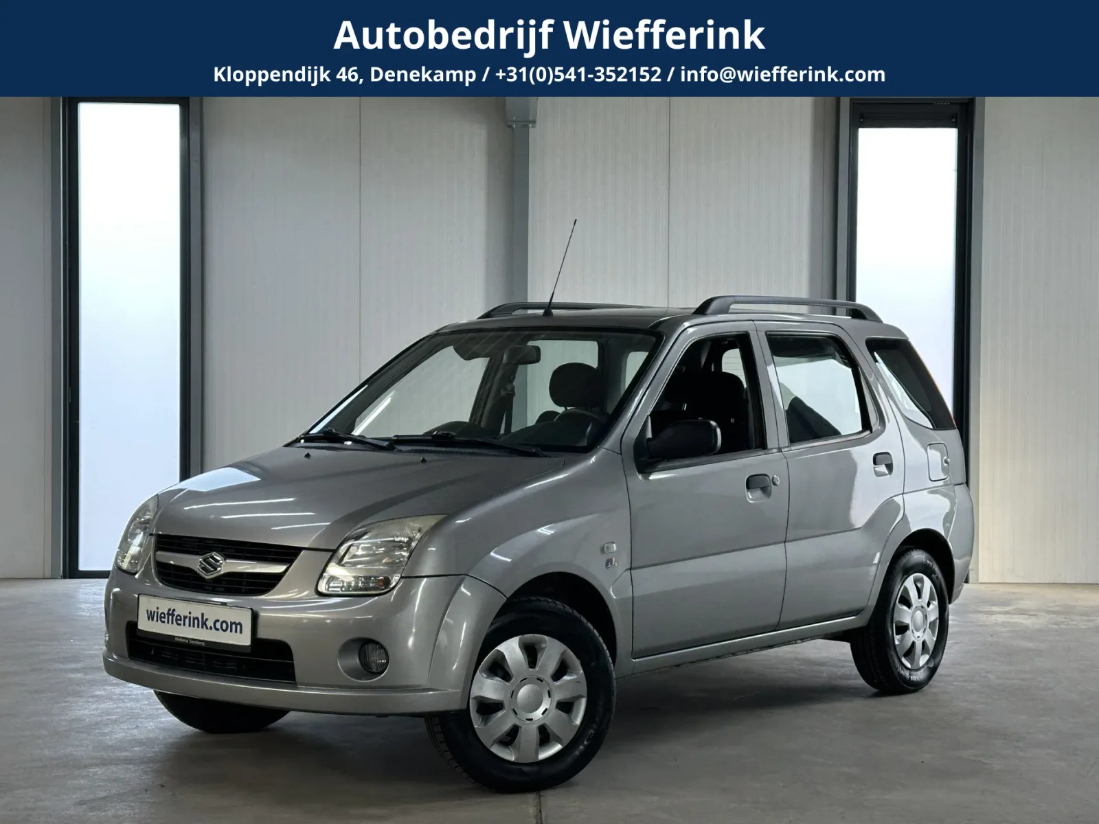 Suzuki Ignis (2003) — foto 1