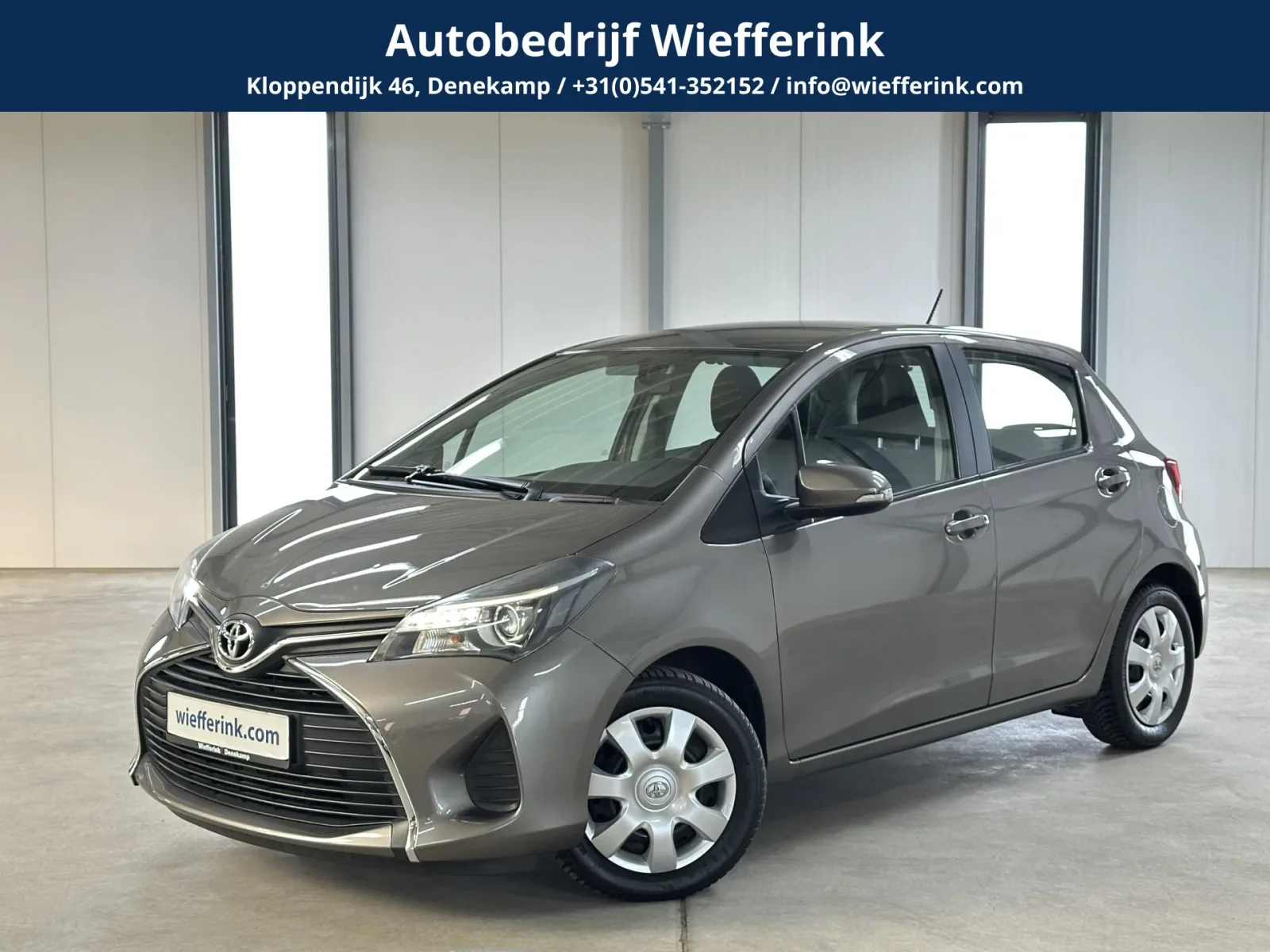 Toyota Yaris (2014) — foto 1