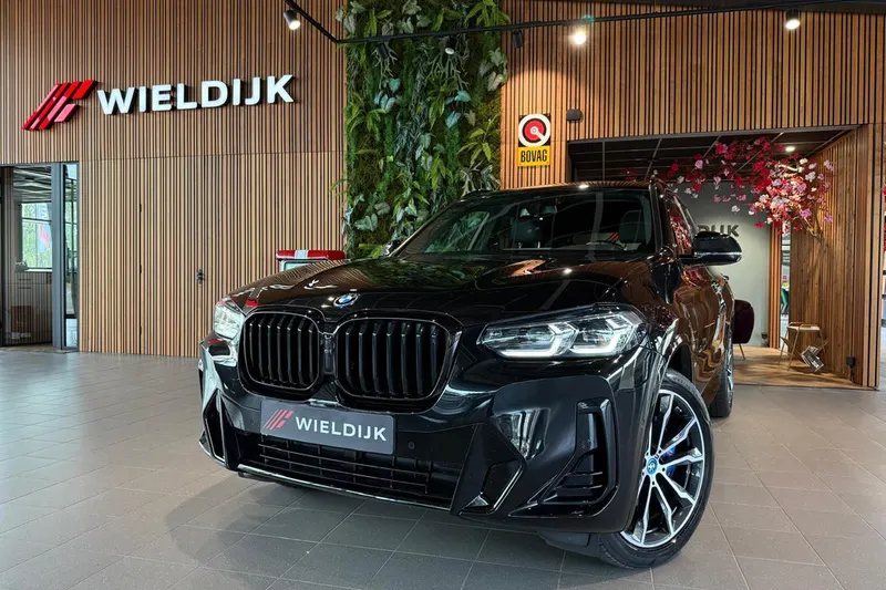 BMW X3 (2023)