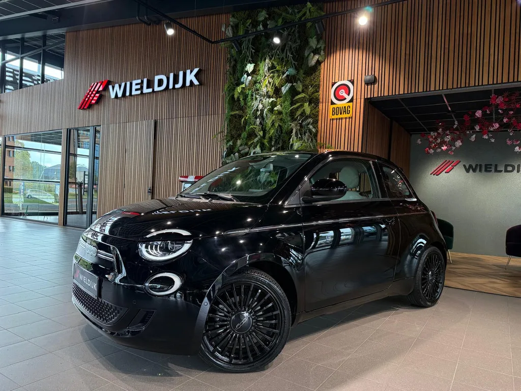 Fiat La (2022) — foto 1