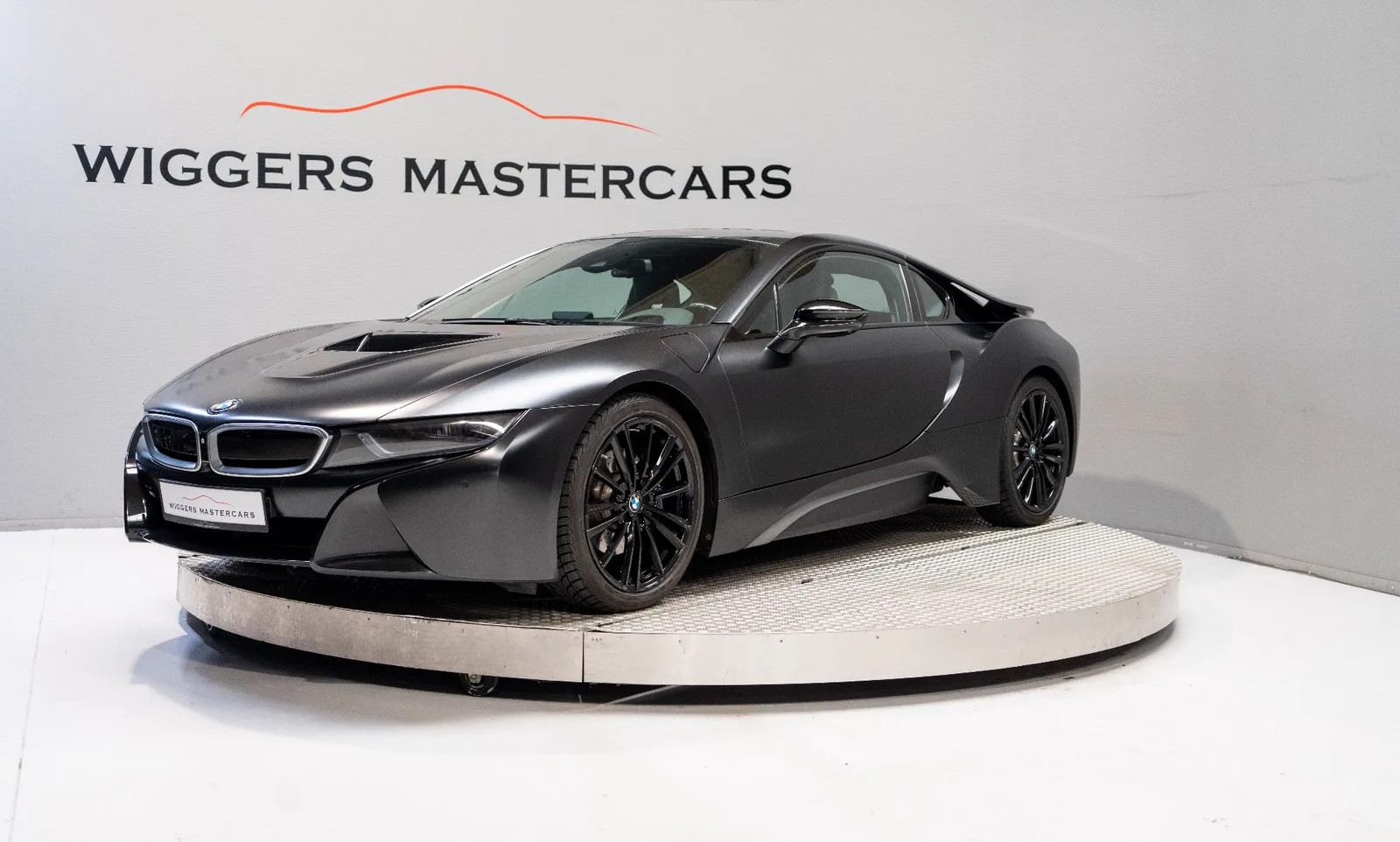 BMW i8 (2017) — foto 1