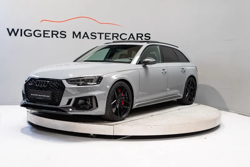 Audi RS 4 (2019)