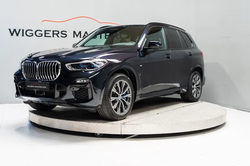 BMW X5 (2020)