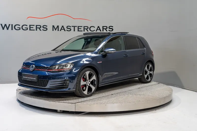 Volkswagen Golf (2015)