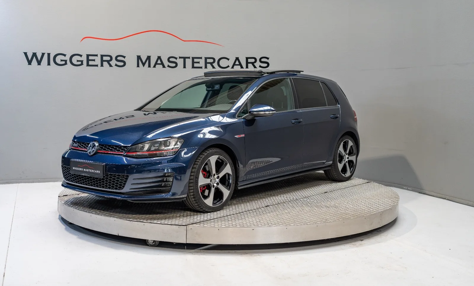 Volkswagen Golf (2015) — foto 1