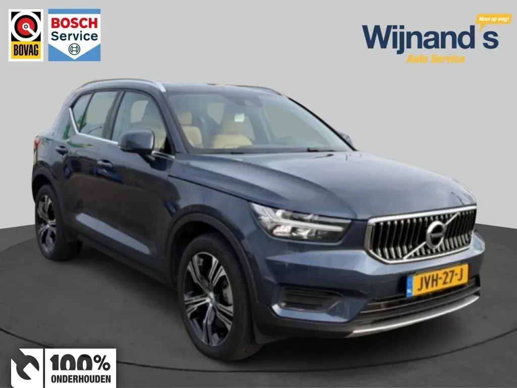 Volvo XC40 (2022) — foto 1