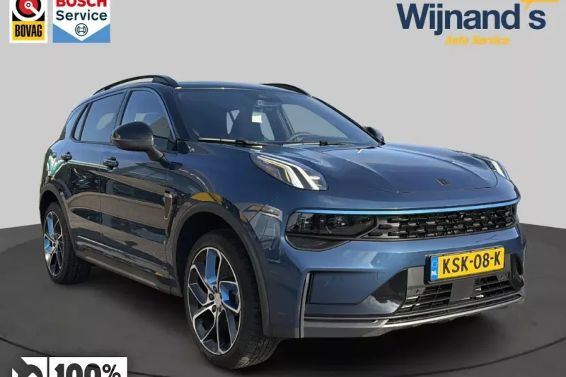 Lynk & Co 01 (2023)