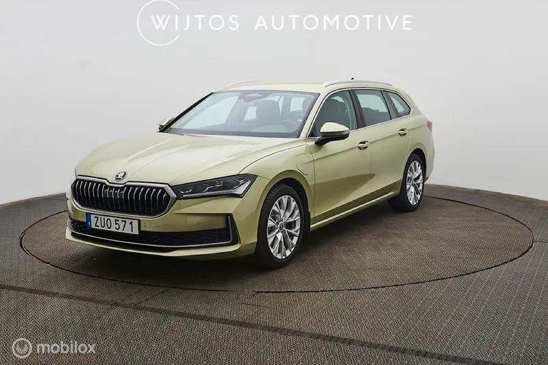 Škoda Superb (2025)