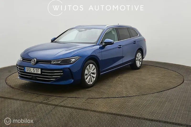 Volkswagen Passat (2025)