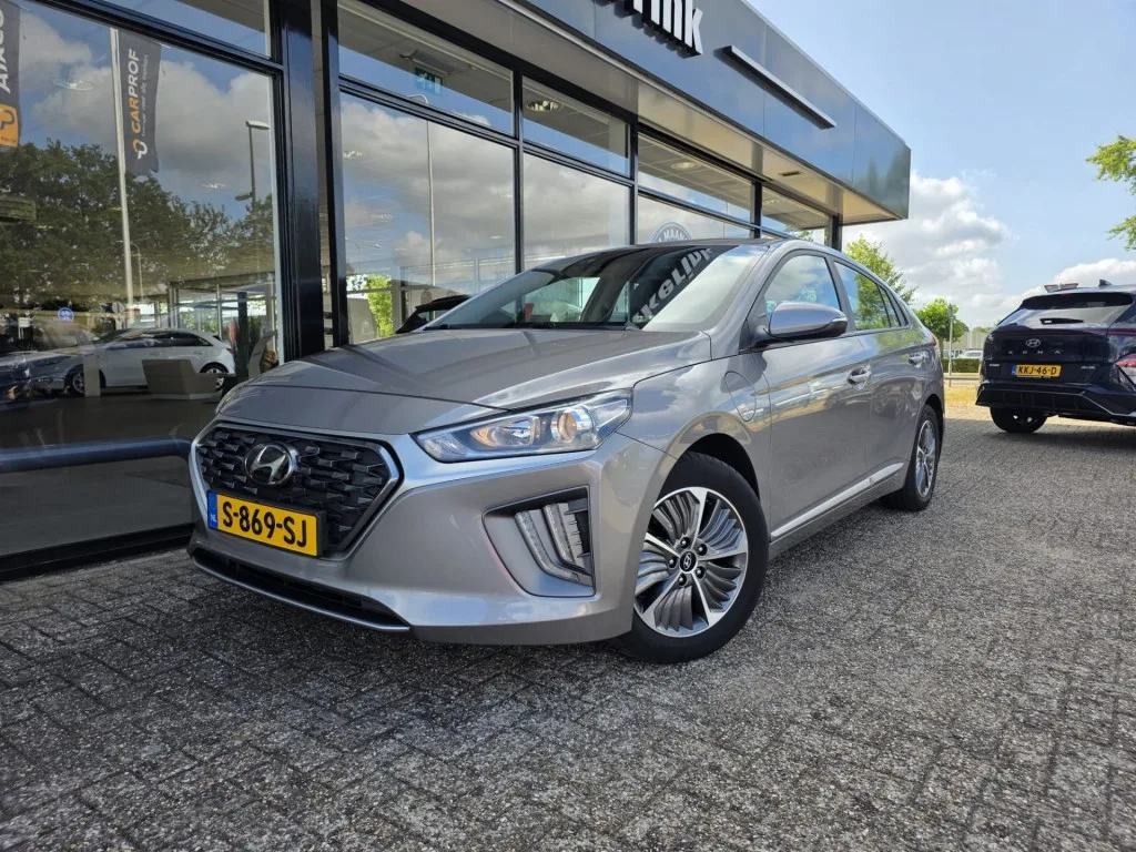 Hyundai Ioniq (2022) — foto 1