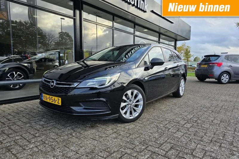 Opel Astra (2016)