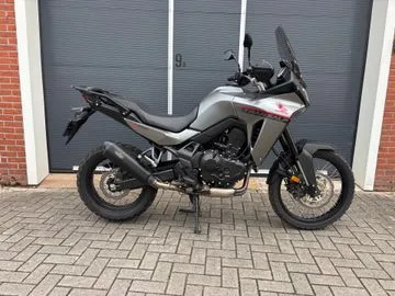 Honda Xl 750 TRANSALP (2023) — foto 1