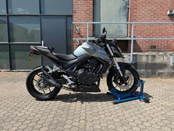 Honda CB750F (2023) — foto 1